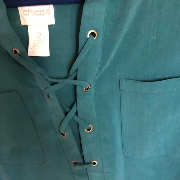 Chico’s - Blouse - size 2 - Picture 2 of 6